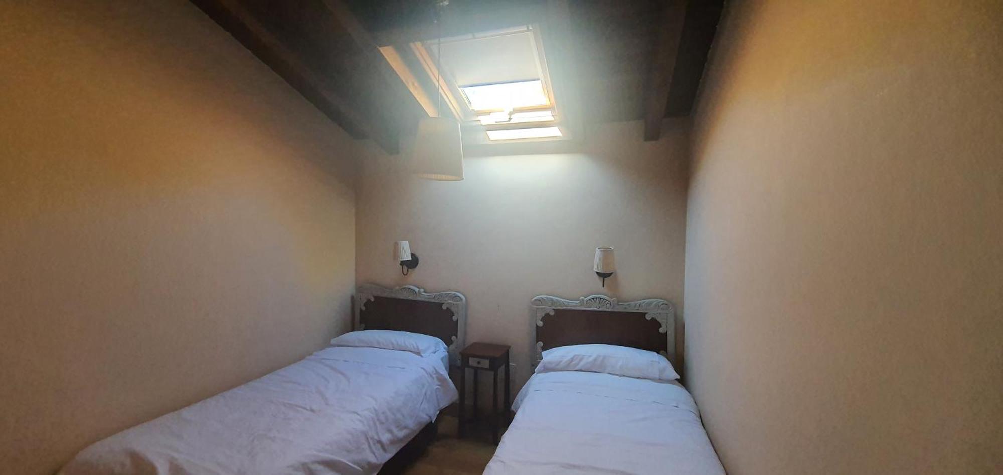 Fuente De Gueelo Casa de hóspedes San Bartolomé de Meruelo Exterior foto