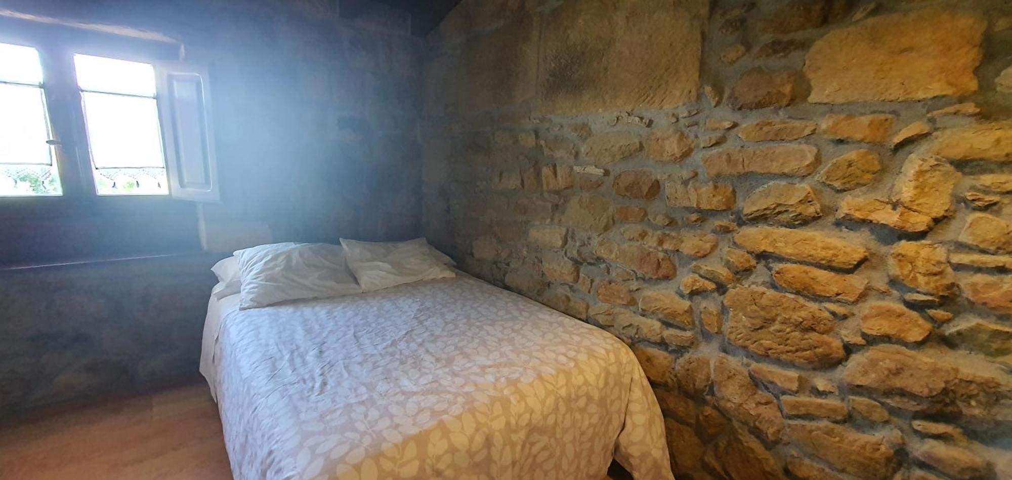 Fuente De Gueelo Casa de hóspedes San Bartolomé de Meruelo Exterior foto