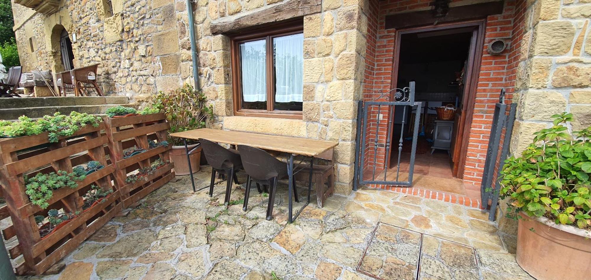 Fuente De Gueelo Casa de hóspedes San Bartolomé de Meruelo Exterior foto