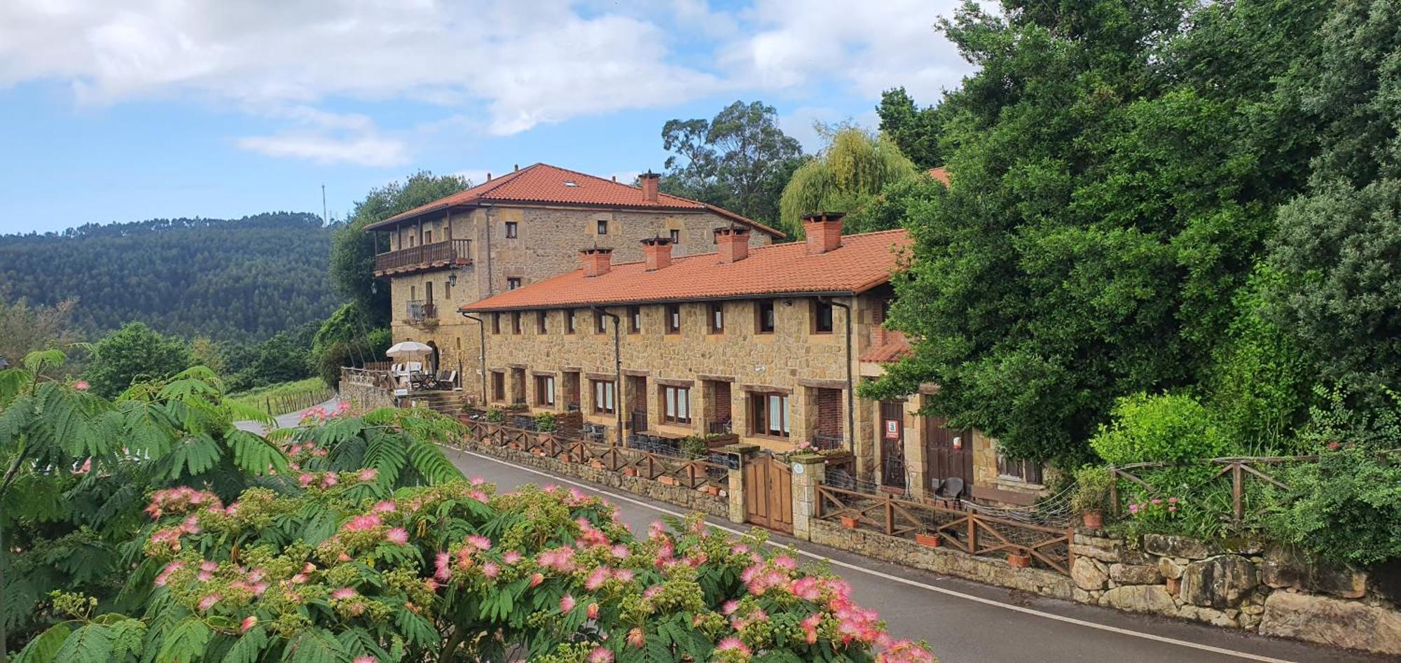 Fuente De Gueelo Casa de hóspedes San Bartolomé de Meruelo Exterior foto