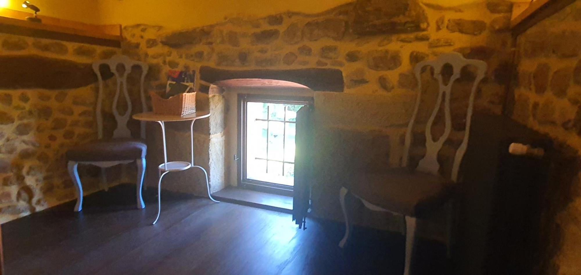 Fuente De Gueelo Casa de hóspedes San Bartolomé de Meruelo Exterior foto
