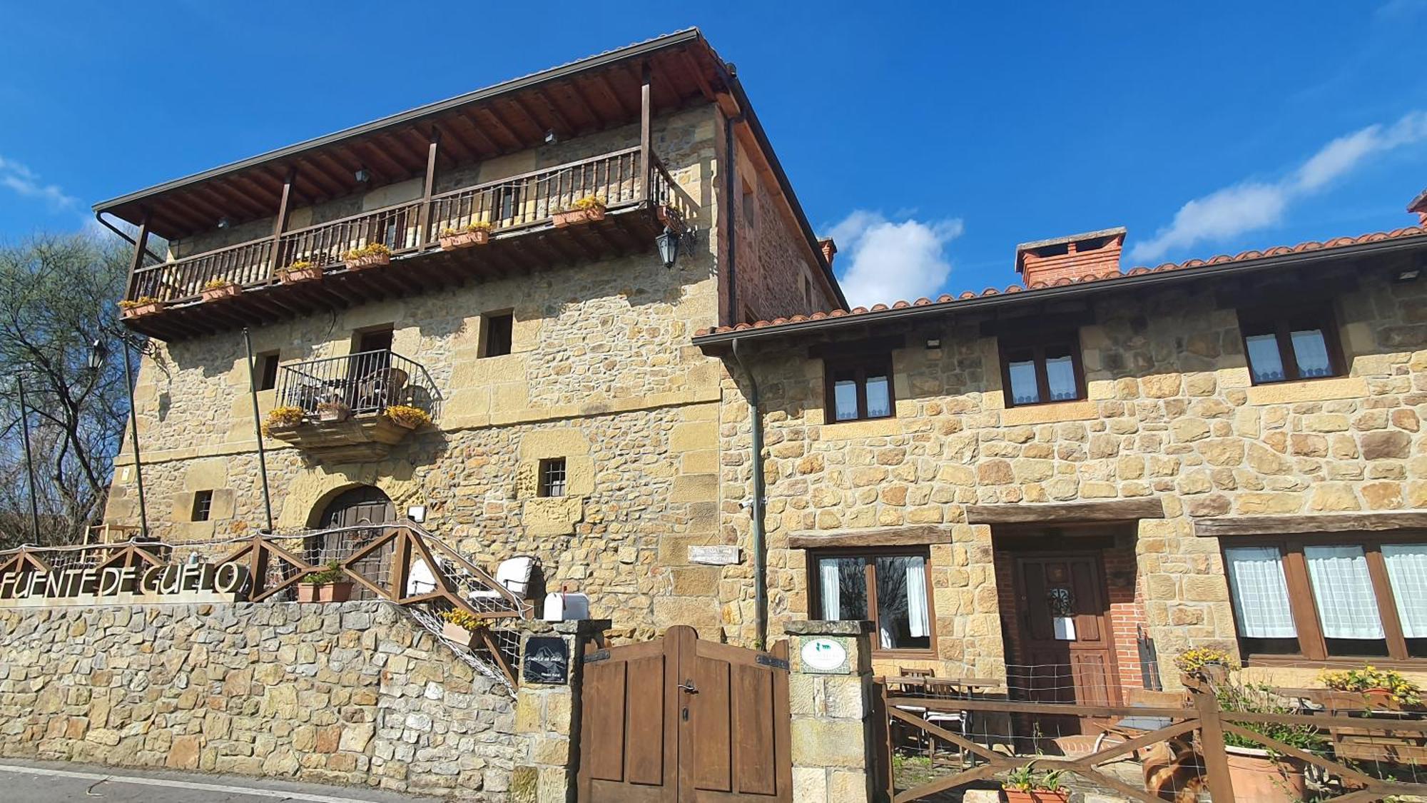 Fuente De Gueelo Casa de hóspedes San Bartolomé de Meruelo Exterior foto
