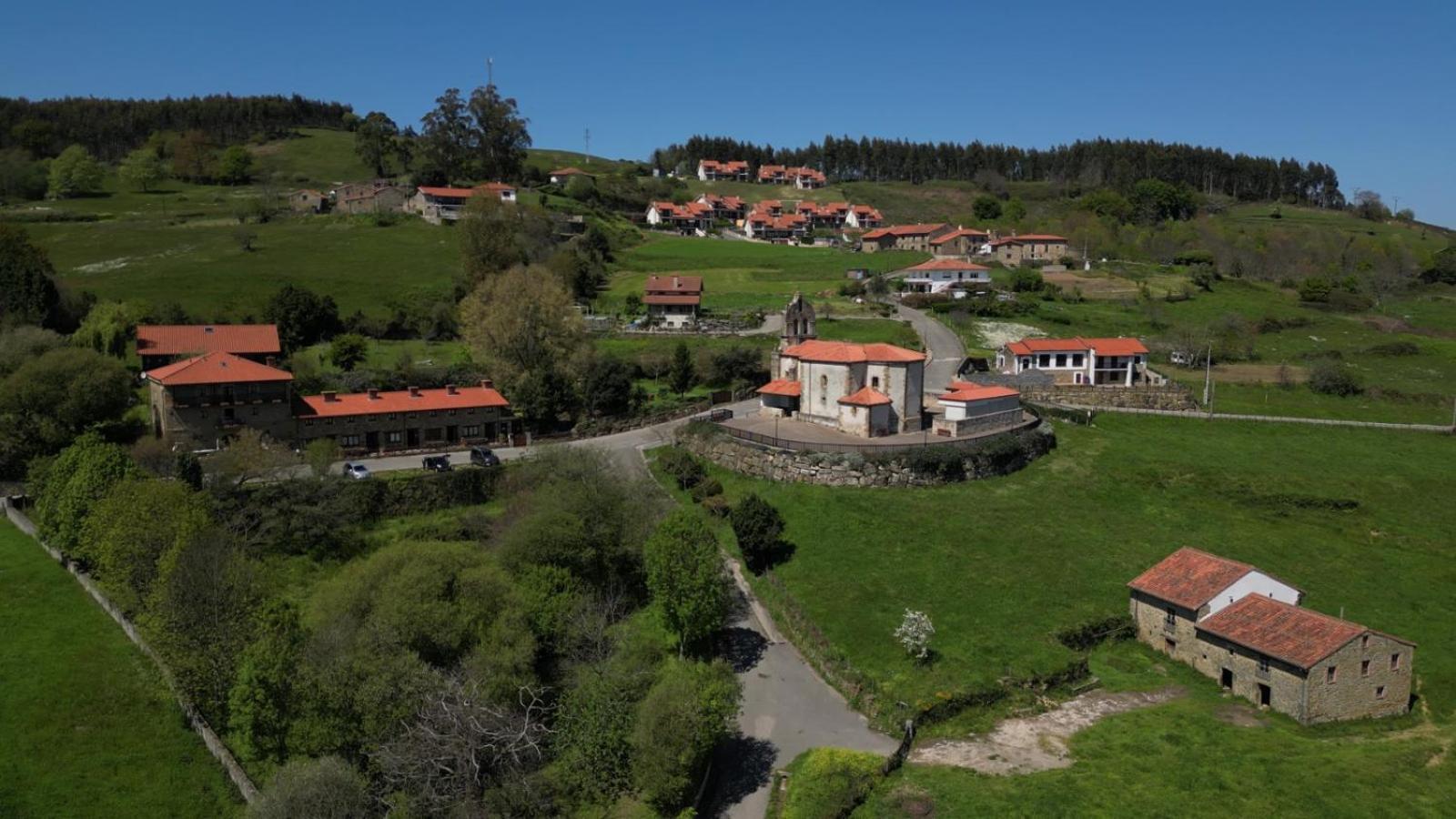 Fuente De Gueelo Casa de hóspedes San Bartolomé de Meruelo Exterior foto